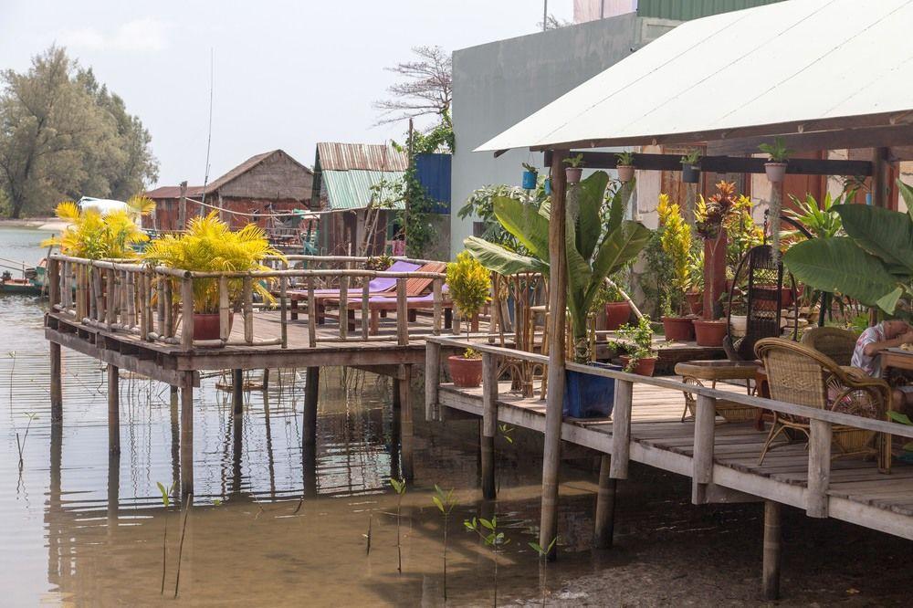Golden River Resort Sihanoukville Exterior photo
