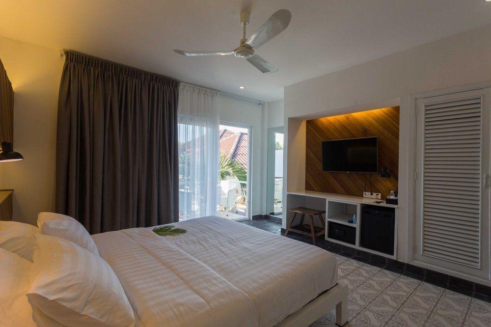 Golden River Resort Sihanoukville Exterior photo
