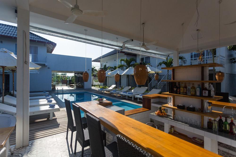Golden River Resort Sihanoukville Exterior photo